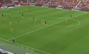 3-0，55岁前曼联主帅滕哈赫发威：率10人德甲劲旅完胜，迎来3连胜